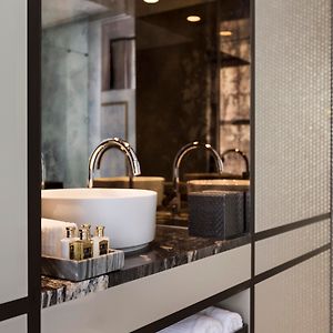 The Duchess One Bedroom King Suite High Floor